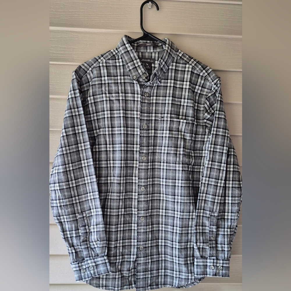 NEW Eddie Bauer Men's M Slim Fit Gray, Black & White Plaid Flannel 100% Cotton